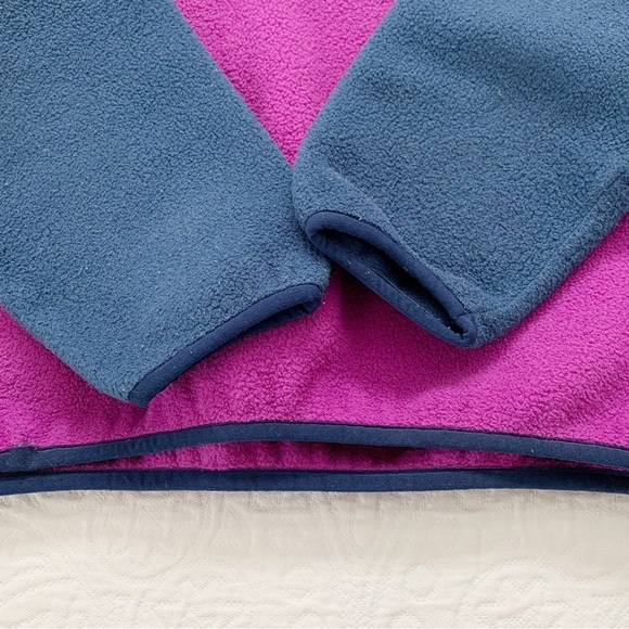 Patagonia Girls' Lightweight Synchilla Fleece Snap-T Pullover, Purple / Blue‎ - Picture 3 of 4